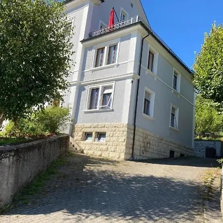 Le Style Haussmannien アパート