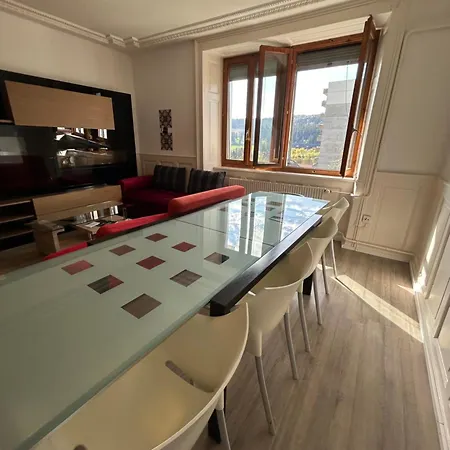 Le Style Haussmannien Appartamento Tramelan