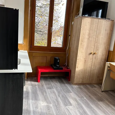 Le Style Haussmannien Lägenhet Tramelan